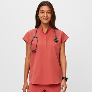 FIGS - Clay Oversized Rafaela Scrub Top; Small